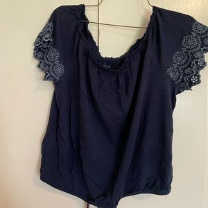 American Eagle blue shirt with cropped sleeves